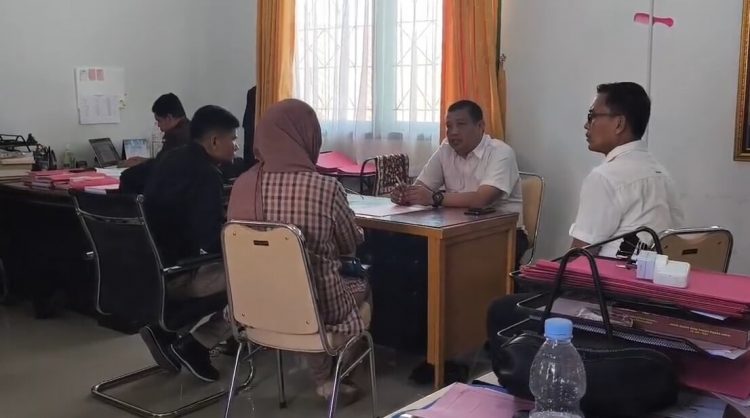 Tahap 2 Tersangka Dugaan Pidana Perlindungan Konsumen Jual Beli Perumahan Komersial di Bengkulu