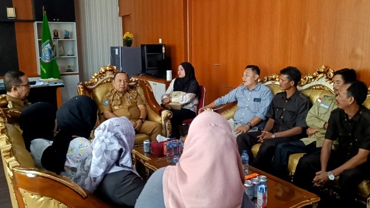 Buntut Video Viral Oknum Kades di Seluma Digerebek, Warganya Beraksi Desak Mundur