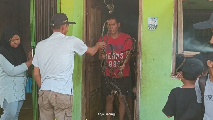 Rumah Petugas Damkar Terbakar Diduga Akibat Korsleting Listrik