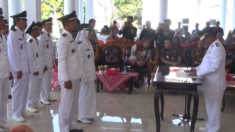 Perpanjangan Masa Jabatan, 14 Kepala Desa di Bengkulu Utara Kembali Dikukuhkan