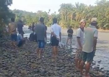 Pelajar SMP Hanyut di Sungai Ketahun Saat Mengikuti Hari Bakti Pramuka ke-64 di Bukit Sago