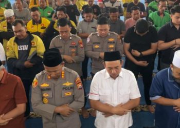 Gubernur, Walikota dan Kapolresta Shalat Gaib untuk Almarhum Affan Kurniawan