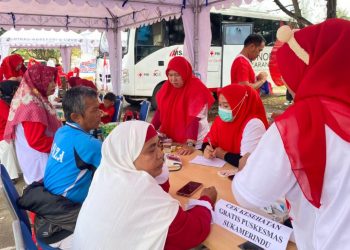 Jalan Sehat Merah Putih Bertabur Kebahagiaan, Cek Kesehatan Gratis dan Donor Darah Diserbu Peserta