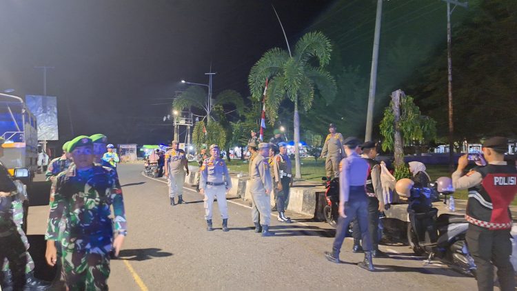 Cegah Gangguan Keamanan, Polres Mukomuko Turun Bersama TNI dan Satpol PP