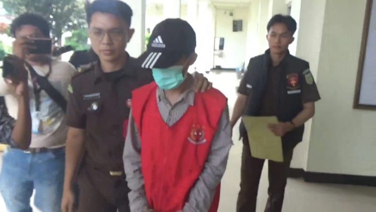 Ini Identitas Tersangka ke-4 Dugaan Korupsi Labkesda yang Ditahan Kejari Bengkulu Senin Sore