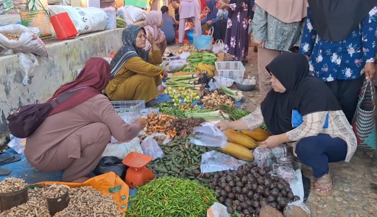 Retribusi PAD di 38 Pasar Rakyat di Mukomuko Baru Capai 30 Persen