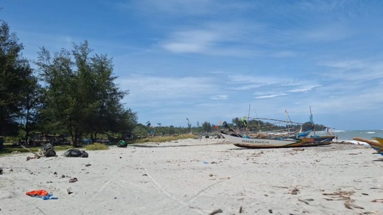 Abrasi Pantai Air Rami Mukomuko Kondisinya Semakin Parah