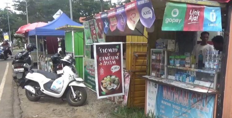 Lima Booth UMKM Didepan UINFAS Bengkulu Kemalingan