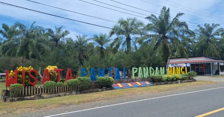 Pesona Wisata Pantai Pandan Wangi, Wisata Alam yang Menakjubkan, Bagaimana dengan Fasilitasnya?