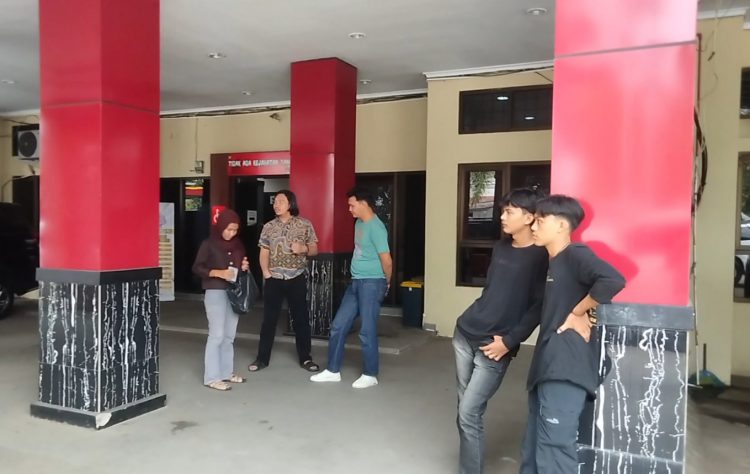 Lagi di Jalan Dicegat Kawanan Debt Collector, Motor Karyawan Indomaret Dirampas