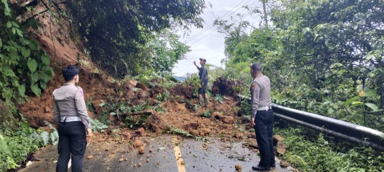 Data Sementara Ada 12 Titik Longsor di Desa Kayu Ajaran Bengkulu Selatan