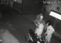 Beraksi Hitungan Detik, Tiga Pria Terekam CCTV Curi Motor Penghuni Kos di Kota Bengkulu