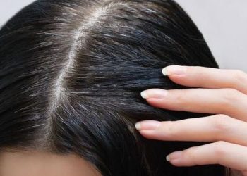 7 Cara Menghilangkan Uban dengan Kelapa Hijau, Murah Tanpa Efek Samping