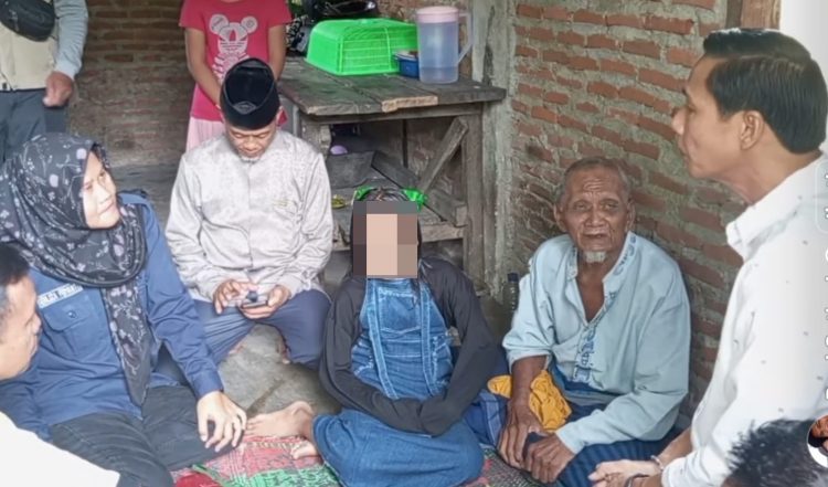 Bupati Kaur Tinjau Langsung Kondisi Anak di Nasal yang Putus Sekolah untuk Rawat Ayah Stroke