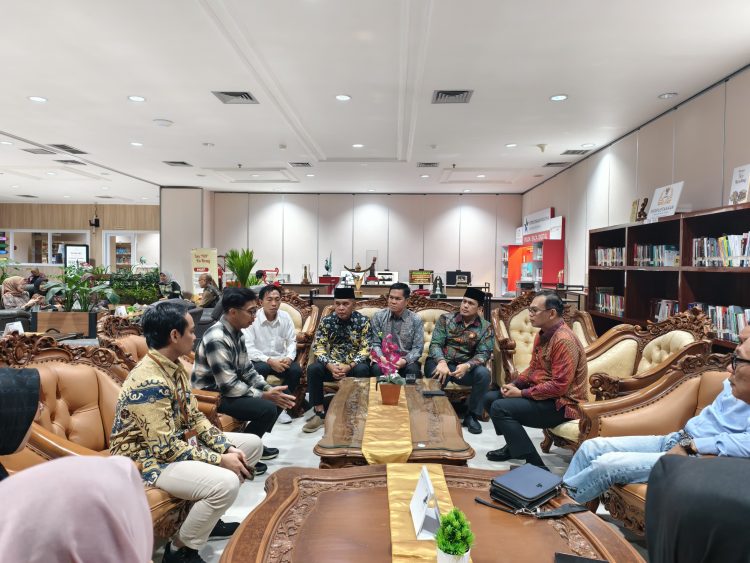 Datangi Kemenpan-RB, Bupati dan DPRD Seluma Perjuangkan Nasib Honorer