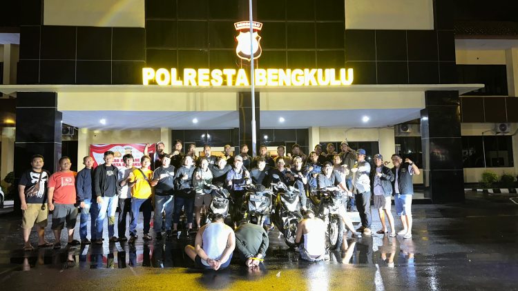 Polisi Harus Berjibaku Meringkus Bandit Curanmor Ini, Mobil Sampai Terperosok ke Jurang