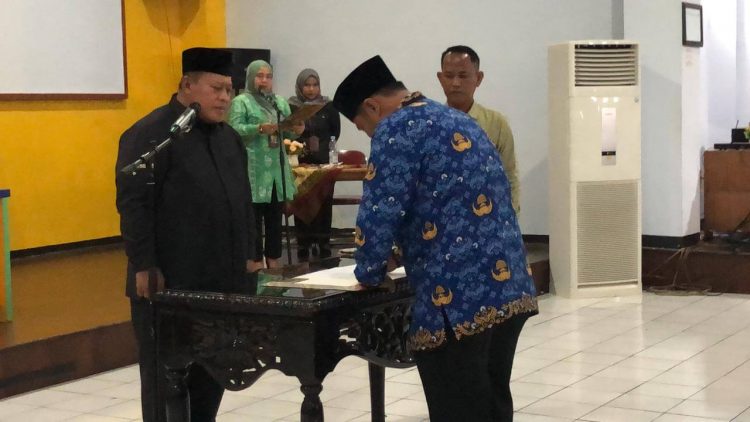 Bupati Mukomuko Lantik 150 PPPK Tahap II Formasi 2024, 3 Pejabat Fungsional, dan 1 CPNS Lulusan IPDN