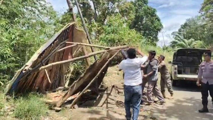 Antisipasi Pungli, Polres Rejang Lebong Lakukan Penertiban dan Berikan Imbauan Kepada Petugas Pos TPR