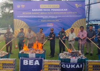 Bea Cukai Bengkulu Musnahkan 3,5 Juta Rokok Ilegal dan Miras