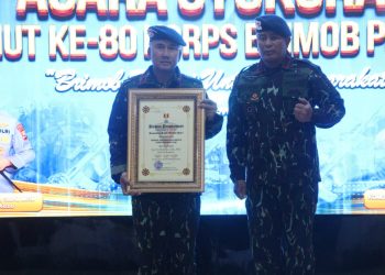 Syukuran HUT Brimob ke-80, Kapolda Bengkulu Irjen Pol Mardiyono Terima Gelar Warga Kehormatan