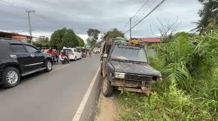 Lagi Minum Kopi, Kakek 65 Tahun di Kota Bengkulu Meninggal Ditabrak Mobil Sampah