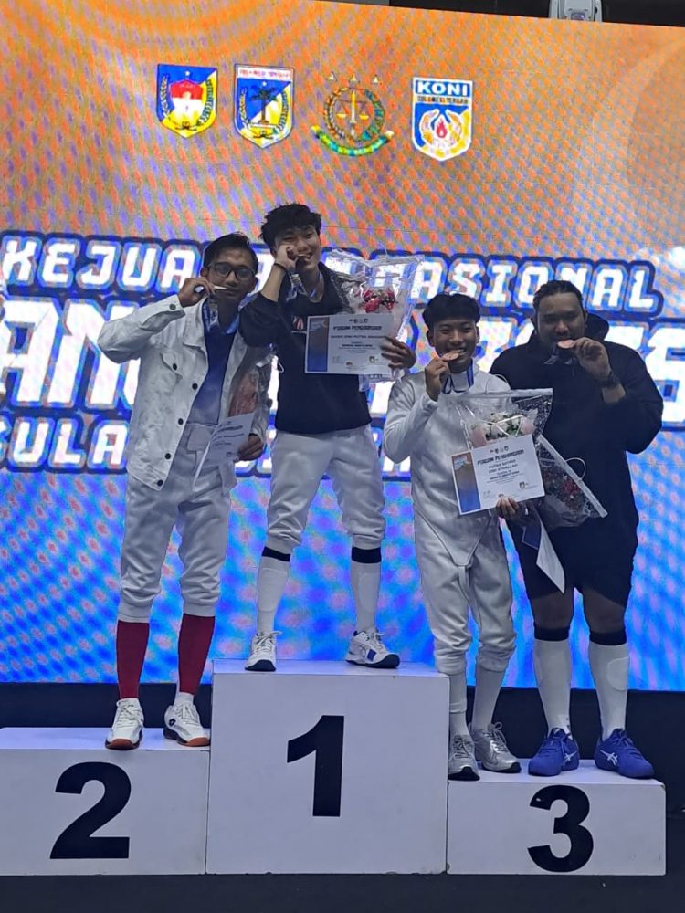 Medali Emas Kejurnas Anggar 2025 Diraih Mahasiswa Asal Bengkulu, Perunggu Diraih Pelajar SMAN 7 Kota Bengkulu