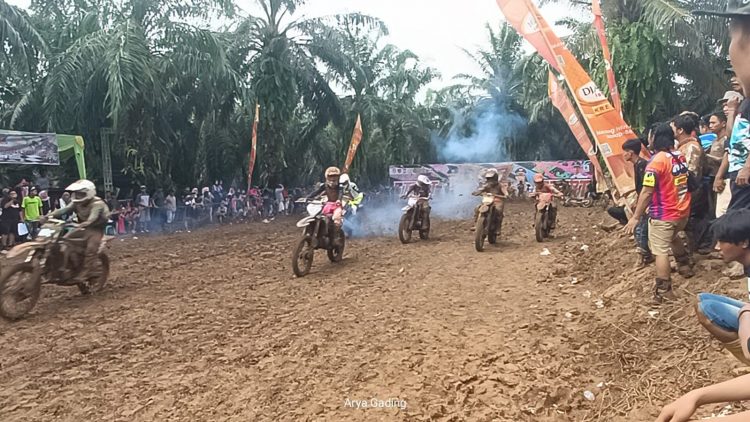 Rider Bengkulu Utara Sabet Juara Umum Grastrack Piala Bupati Seluma