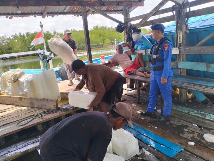 Ditpolairud Polda Bengkulu Patroli di Perairan Tanjung Genting, Imbau Nelayan Utamakan Alat Keselamatan