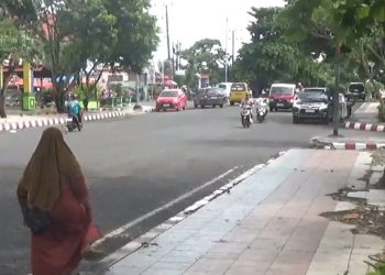Parkir di Pinggir Jalan Depan RSHD Kota Bengkulu, Motor Mahasiswi Dicuri