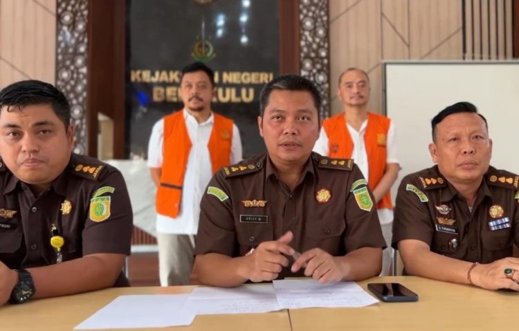 Penampakan Komisaris PT.RSM dan Kepala Inspektur Tambang ESDM di Kasus Dugaan Korupsi Rp500 M