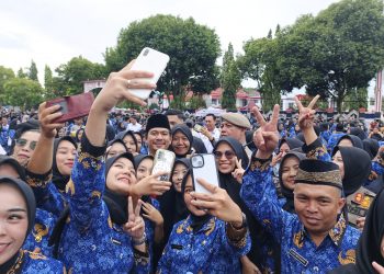 Pesan Bupati Bengkulu Utara Kepada 2.298 PPPK Paruh Waktu yang Dilantik