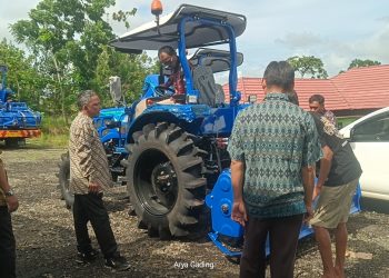 Kabupaten Seluma Dapat Kiriman 11 Unit Traktor dan 4 Unit Rotavator dari Kementan RI
