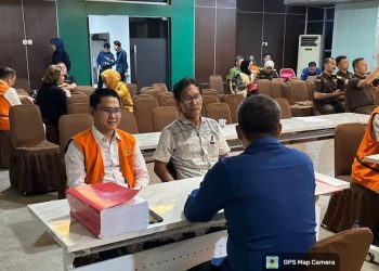 Oknum Pengacara Tersangka Korupsi Dilimpahkan, Penahanan Tetap Berlanjut