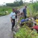 Cegah Banjir, Warga Kabawetan Gotong Royong Bersihkan Gorong-gorong