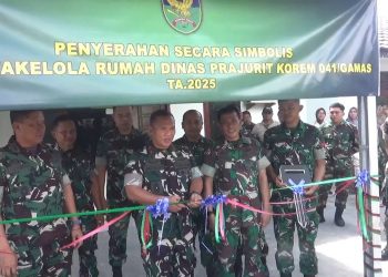 Kepedulian Pimpinan, Danrem Bengkulu Resmikan 48 Unit Rumah Usai Direhab