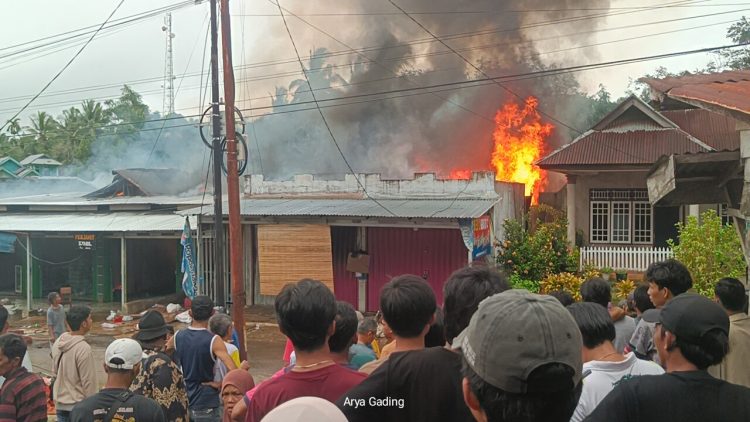4 Rumah di Bengkulu Terbakar Saat Pemilik Lagi Liburan Tahun Baru 2026
