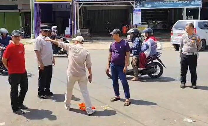 Satpol PP Kota Bengkulu Mempolisikan Pedagang yang Ancam Sajam Saat Penertiban