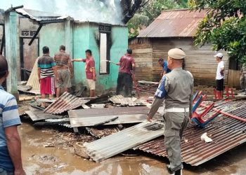 Kebakaran Rumah di Kecamatan Lais Bengkulu Utara, Uang Tunai Rp 300 Juta dan 10 Sertifikat Jadi Abu