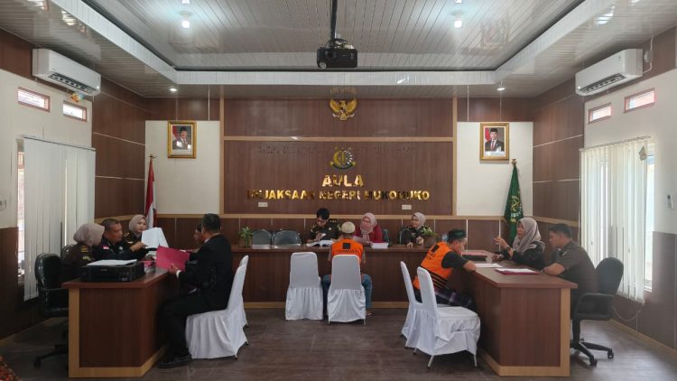 3 Tersangka Dugaan Perambahan Hutan Diserahkan ke Kejari Mukomuko
