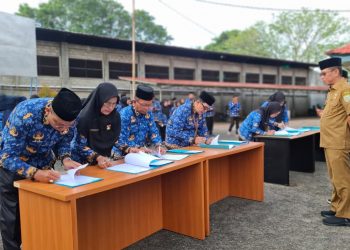 Penandatanganan Perjanjian Kerja (PK) Inspektorat Provinsi Bengkulu: Digenjot Targetkan Pemerintahan Bebas KKN