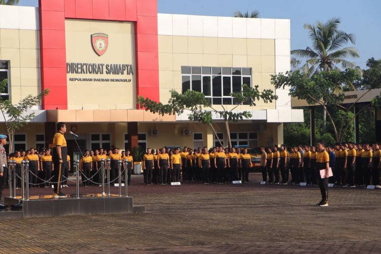 Karo Ops Polda Bengkulu Instruksikan Personel Gencar Sosialisasi Layanan 110 untuk Kondisi Darurat