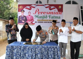Simbol Kedekatan Polri dan Masyarakat, Kapolda Bengkulu Resmikan Masjid Fatma di Desa Semidang