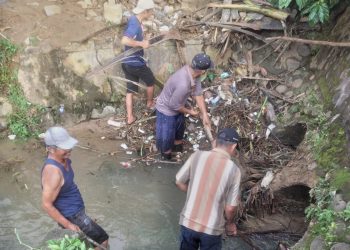 Cara Warga Kelurahan Lubuk Kebur Seluma Cegah Banjir