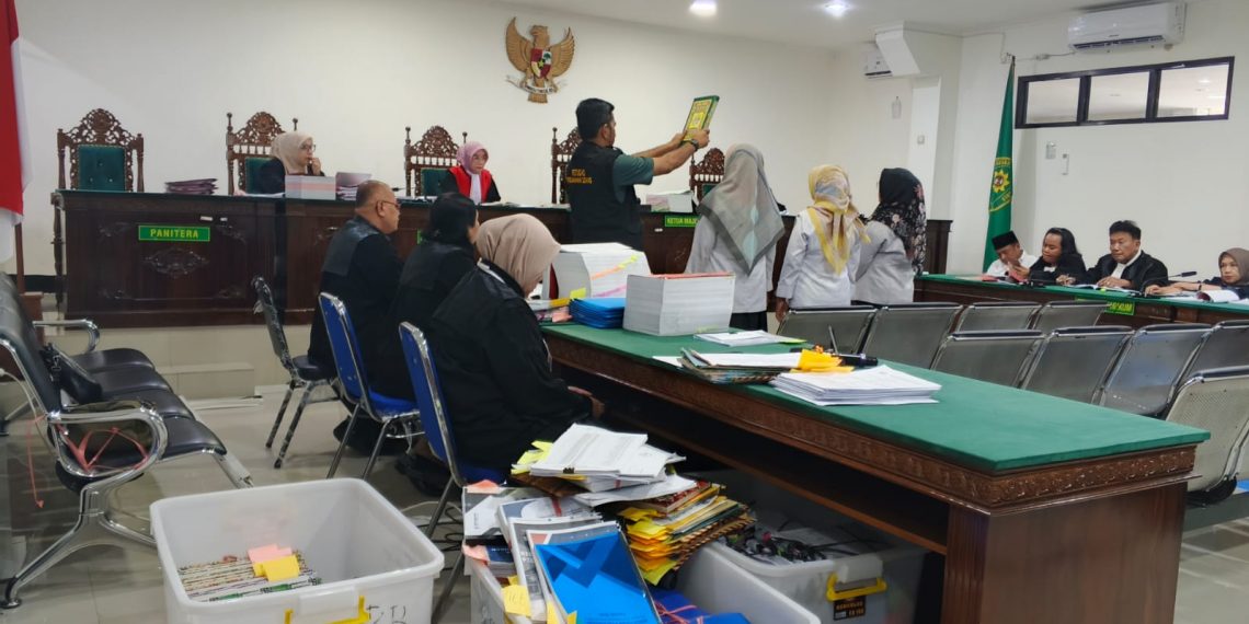 Pengakuan Kasubag SDM PDAM Tirta Hidayah Kota Bengkulu Dalam Persidangan Dugaan Korupsi Penerimaan PHL