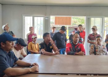 Petani 3 Desa Geruduk Bendung Air Alas, Desak Pihak Pengelola Buka Irigasi