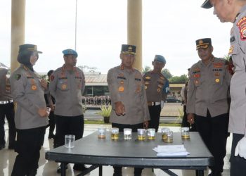 Pastikan Personel Bebas Narkoba, Polda Bengkulu Gelar Tes Urine Mendadak Perwira Menengah