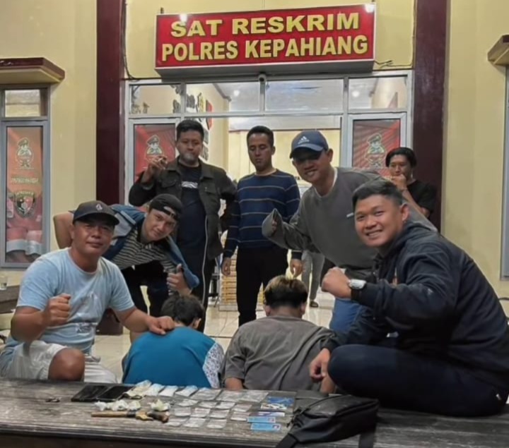 2 Pengedar Serbuk Kristal Asal Empat Lawang Sumsel Ditangkap Polres Kepahiang