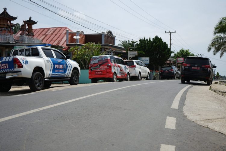 Gubernur dan Wakil Gubernur Tinjau Jalan Air Muring–Suka Makmur, Warga Apresiasi Pembangunan Infrastruktur
