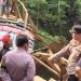 Jembatan Gantung Rena Jaya Bengkulu Utara Putus Saat Dilintasi, Truk Muatan Sawit Terjun ke Sungai