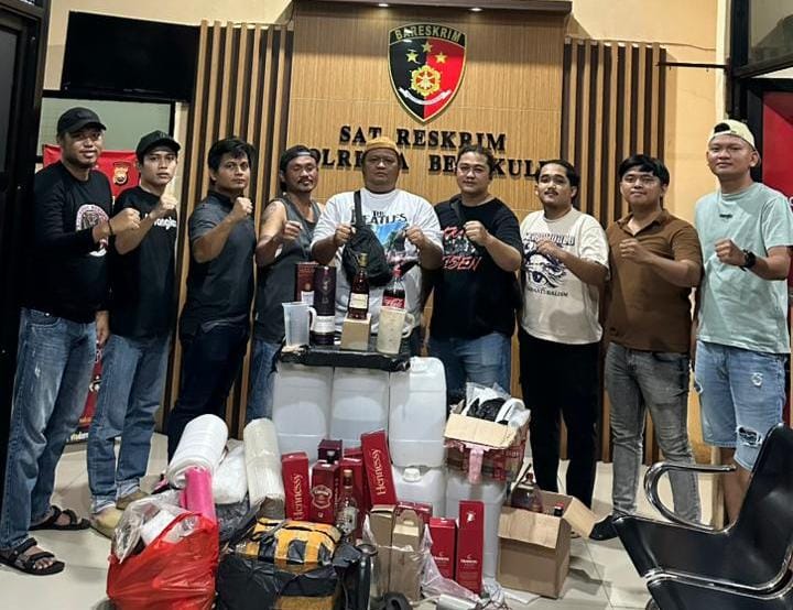 Resmob Macan Gading Polresta Bengkulu Bongkar Sindikat Pengoplos Minuman Keras